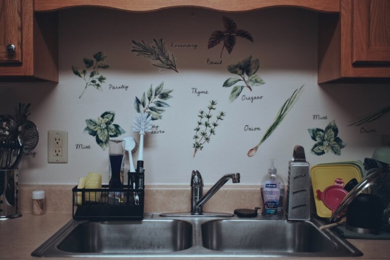 Top Ten Must-Have Kitchen Gadgets for Modern Cooking